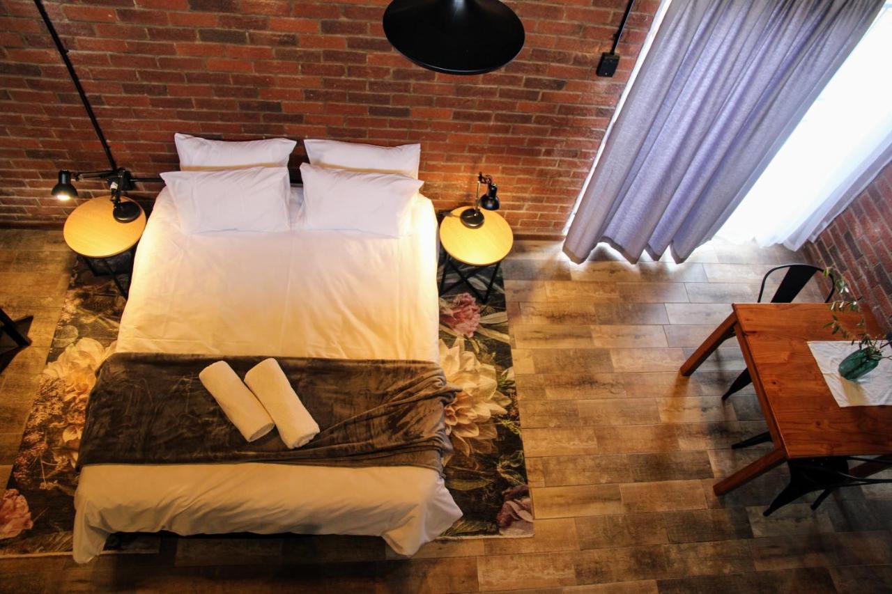 Hotel Nini'S Guest Units Bloemfontein Exterior foto